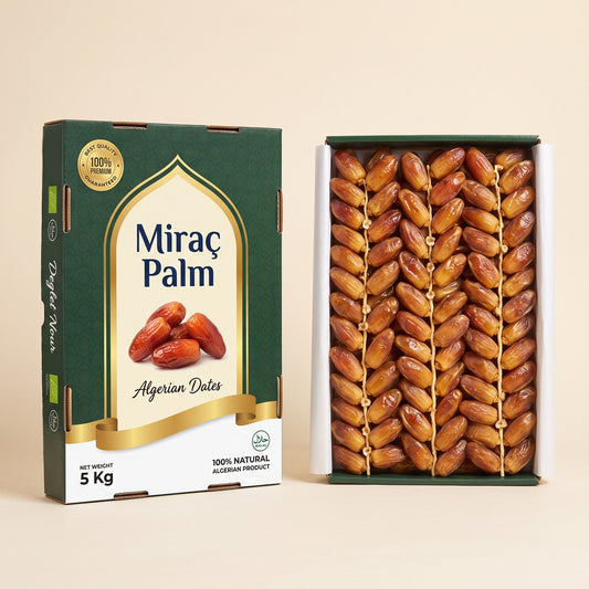 Miraç Palm 5 kg carton of Algerian Deglet Noor dates on the strand, lid beside the open tray